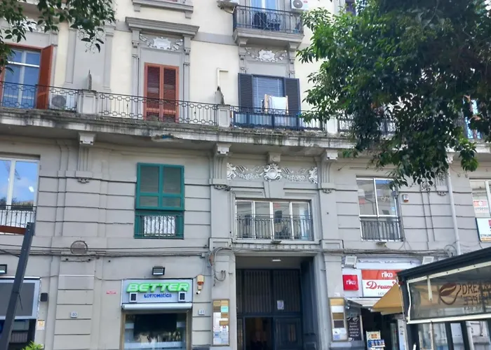 Apartment Oasi Carlo Iii Neapel